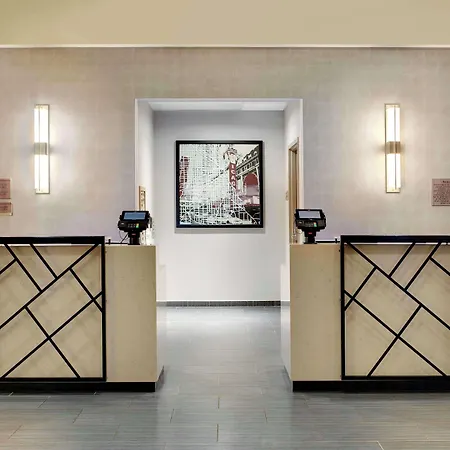 Doubletree By Hilton Chicago Midway Airport, Il
