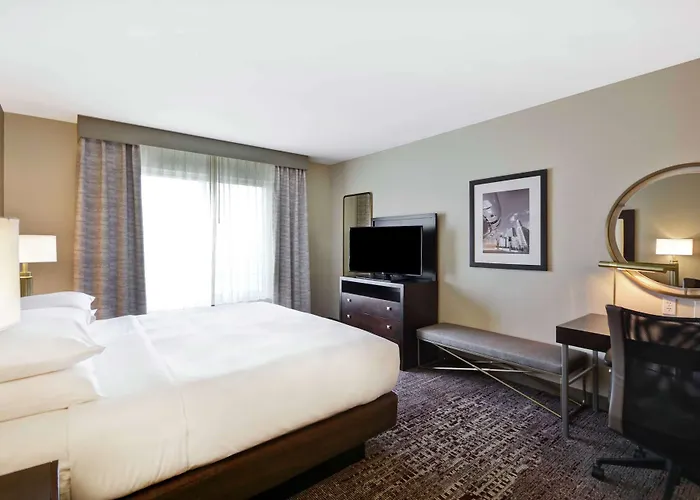 Doubletree By Hilton Chicago Midway Airport, Il Hotel