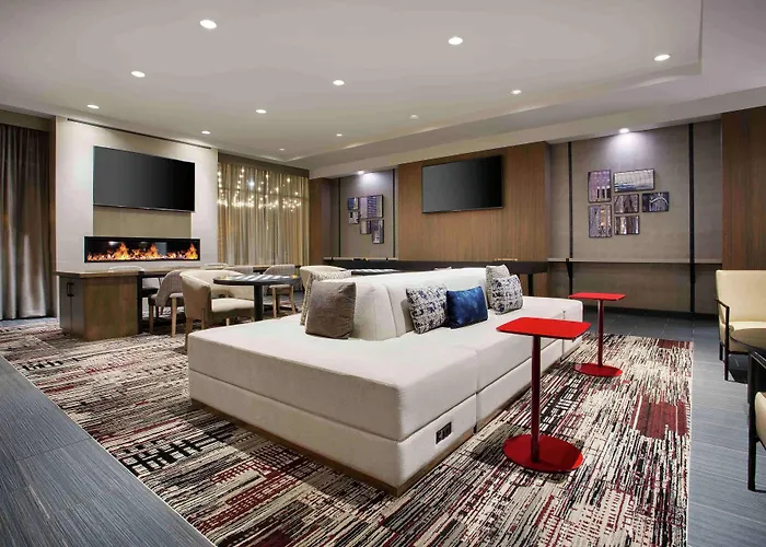 Doubletree By Hilton Chicago Midway Airport, Il Hotel