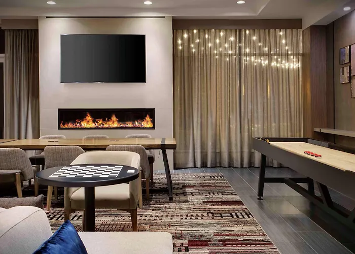 Doubletree By Hilton Chicago Midway Airport, Il Hotel